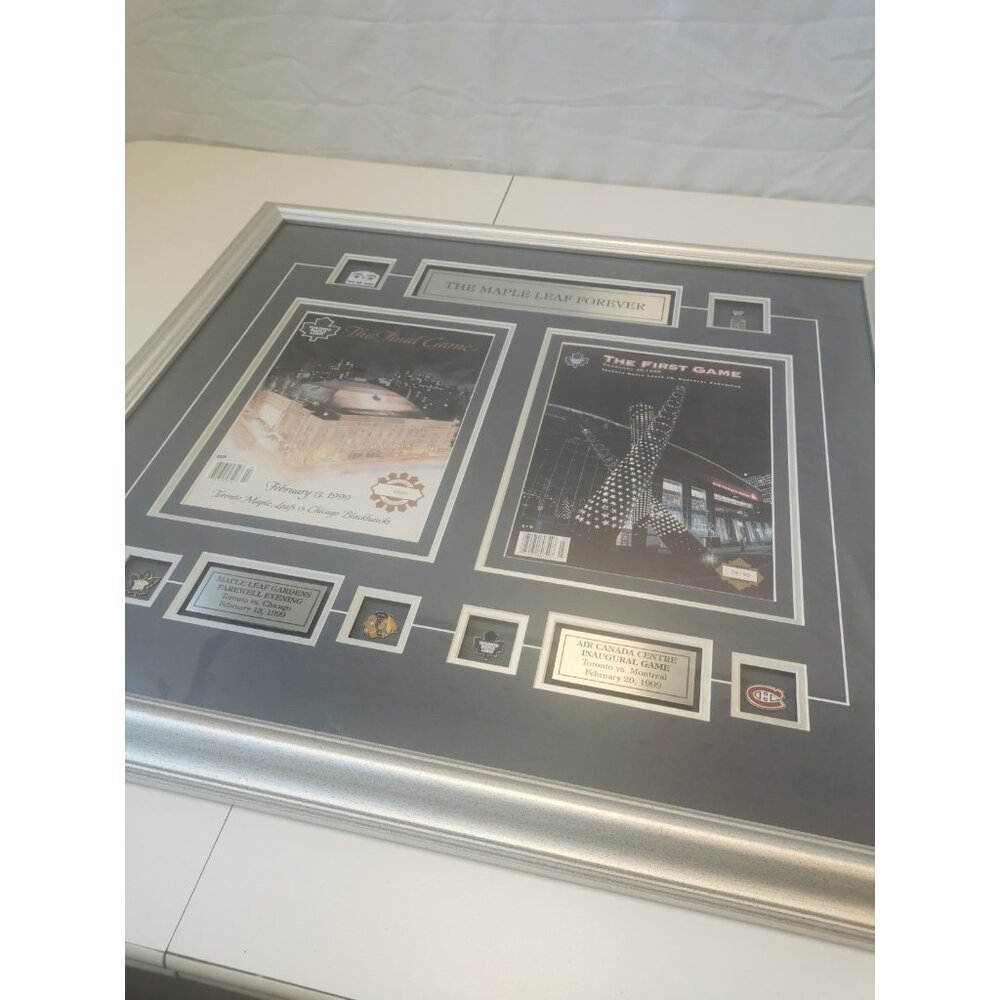 Framed Programs 2 Last Game Maple Leaf Gardens, First game Air Canada Centre Vin